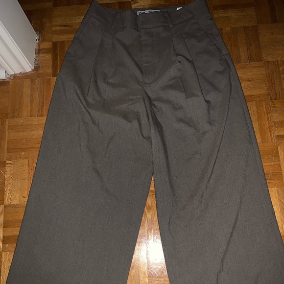Zara Dad Pants in Tan Marl reference # is 7149/040 - Picture 2 of 2